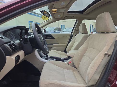 Used 2014 Honda Accord EX image 13