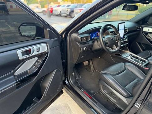 Used 2022 Ford Explorer ST w/ Equipment Group 401A AWD/4WD image 13