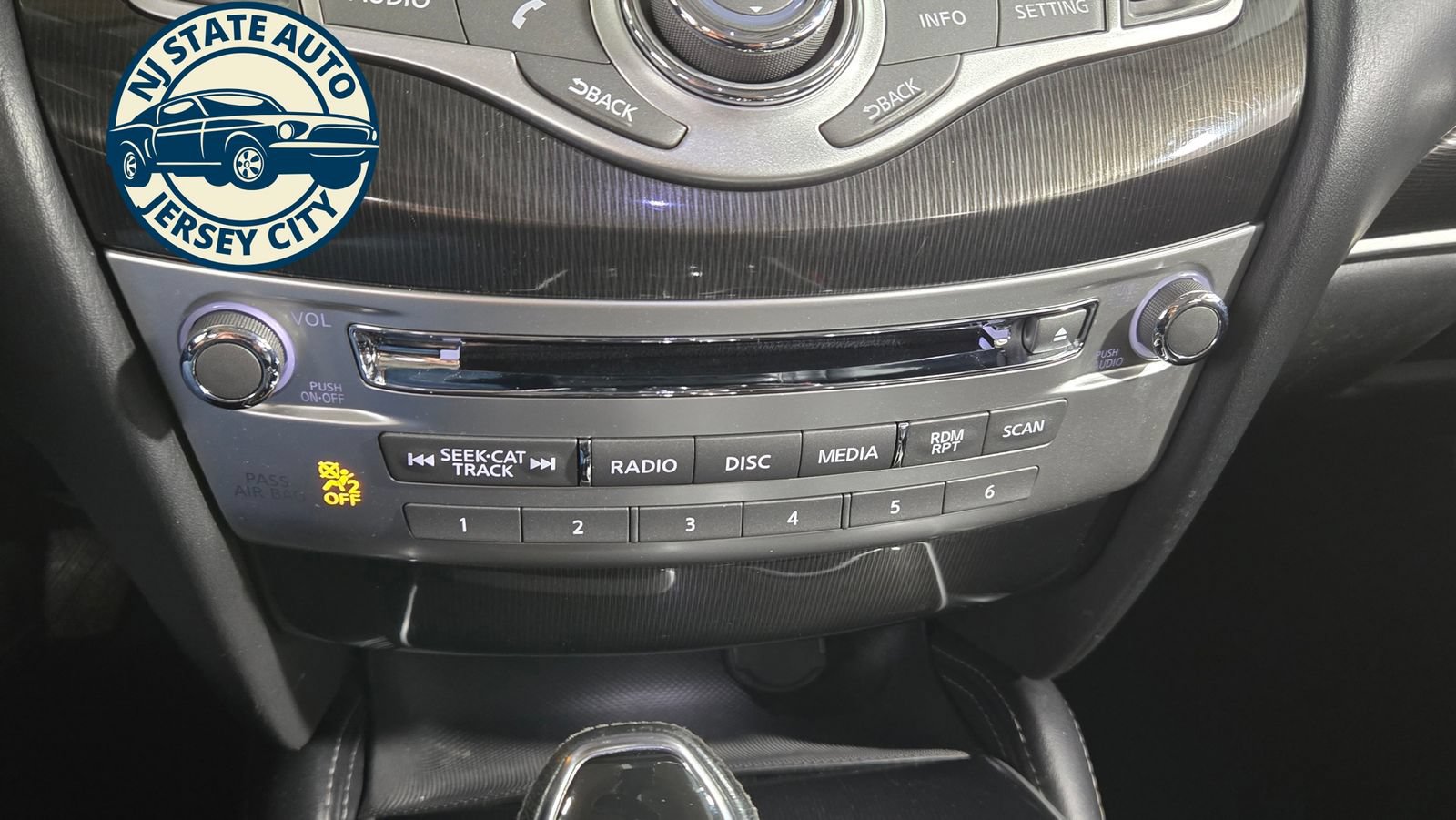 Used 2019 INFINITI QX60 Pure AWD/4WD image 17