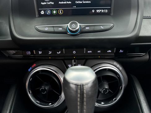 Used 2019 Chevrolet Camaro LT RWD image 25