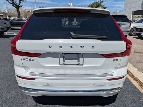 Certified 2023 Volvo XC60 B5 Ultimate w/ Protection Package Premier FWD image 5