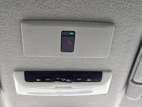 Used 2024 Nissan Kicks SV FWD image 23