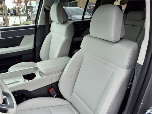 New 2026 Hyundai Santa Fe SE AWD/4WD image 13