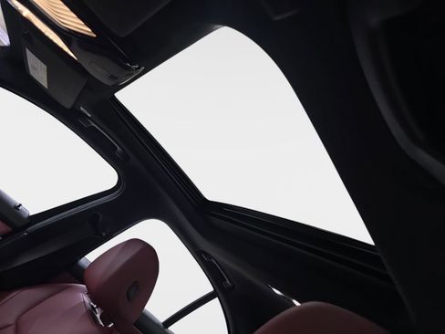 Certified 2023 BMW 330e xDrive w/ M Sport Package image 29