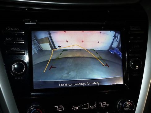 Used 2018 Nissan Murano S image 21