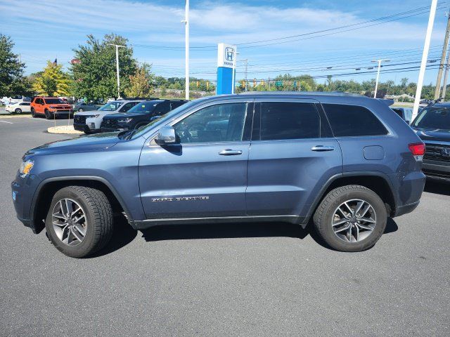 Used 2021 Jeep Grand Cherokee Limited AWD/4WD image 5