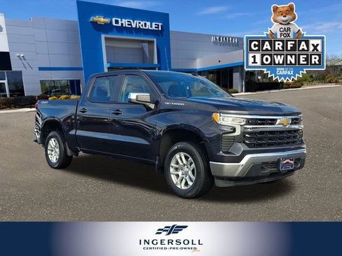 Used 2022 Chevrolet Silverado 1500 LT image 1