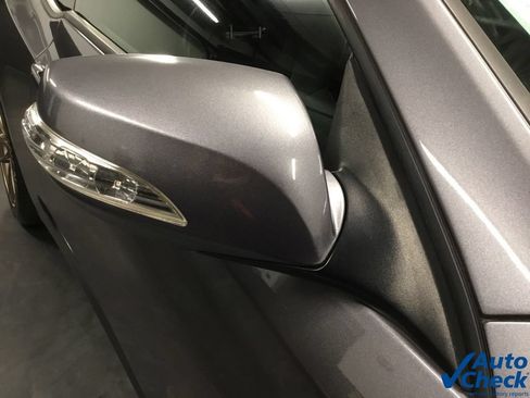 Used 2015 Hyundai Genesis 3.8 RWD image 16