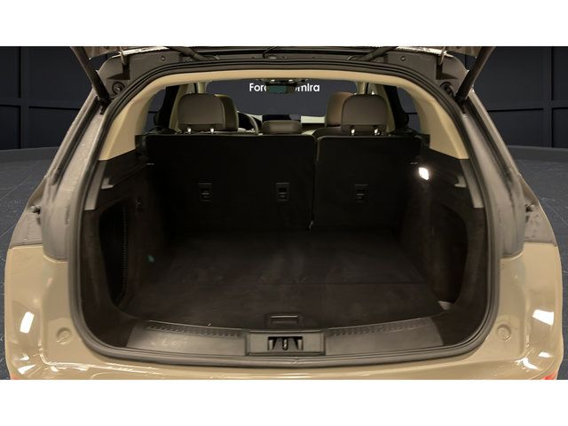 Used 2025 Lincoln Corsair Grand Touring AWD/4WD image 27