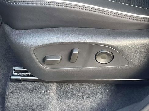 New 2026 GMC Acadia Denali w/ Super Cruise Package image 16