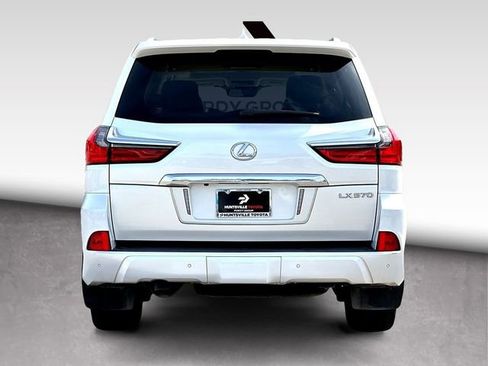 Used 2020 Lexus LX 570 4WD w/ Luxury Package image 7