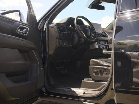 Used 2021 Chevrolet Tahoe Z71 AWD/4WD image 12