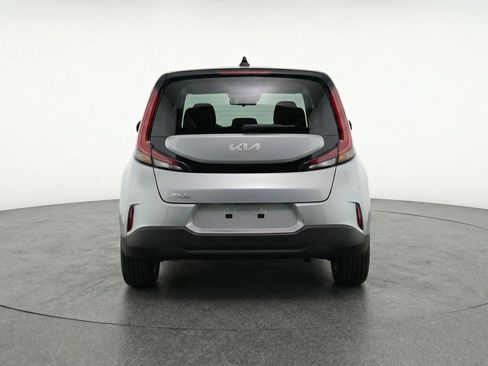 Used 2025 Kia Soul LX w/ LX Technology Package image 7