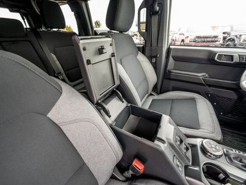 Used 2025 Ford Bronco Big Bend image 29