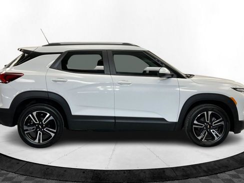 New 2025 Chevrolet TrailBlazer LT w/ Convenience Package image 7