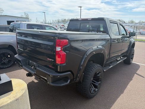 Used 2020 Chevrolet Silverado 1500 RST image 2