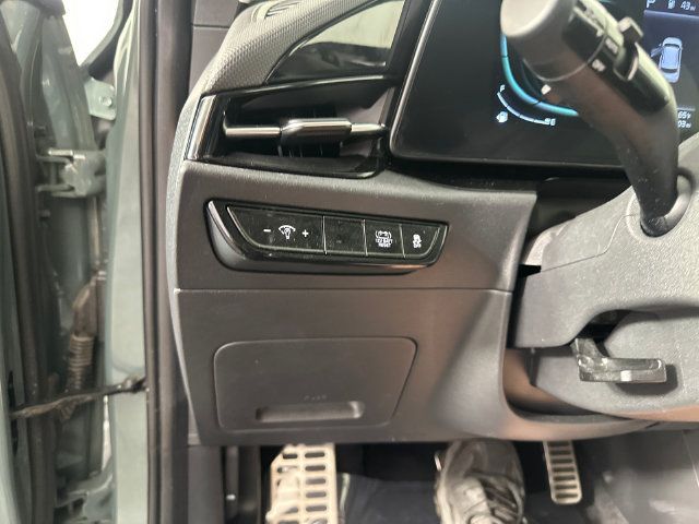 Used 2023 Kia Niro EX Touring FWD image 17