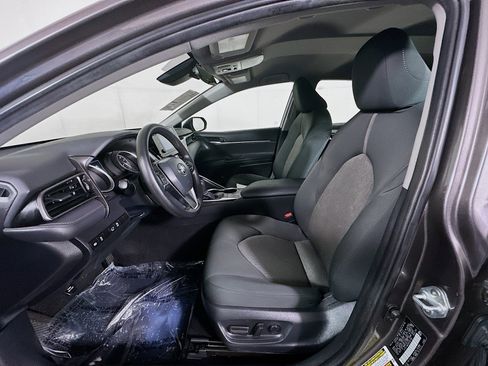 Used 2023 Toyota Camry LE image 12