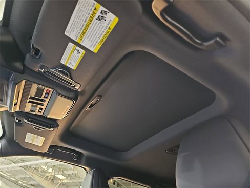 New 2026 Subaru Outback Premium image 31