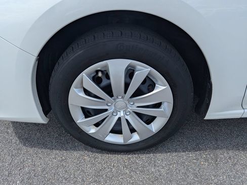 Used 2017 Subaru Impreza 2.0i AWD/4WD image 11