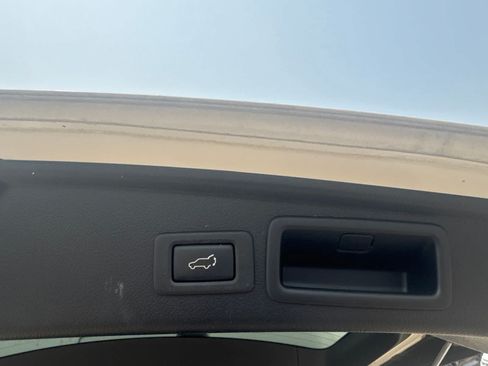 Used 2015 Subaru Forester 2.5i Limited w/ Protection Package #2 AWD/4WD image 11