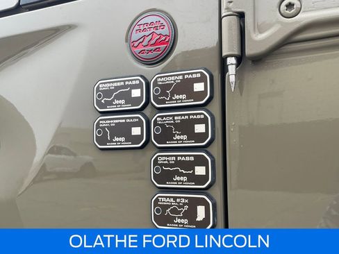 Used 2020 Jeep Gladiator Rubicon image 32