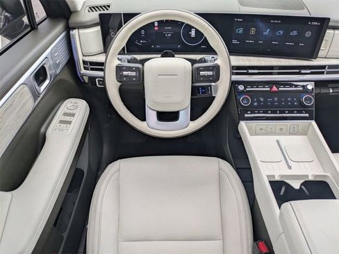 New 2025 Hyundai Santa Fe Calligraphy image 17