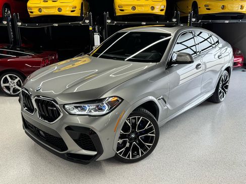 Used 2021 BMW X6 M w/ Executive Package AWD/4WD image 3
