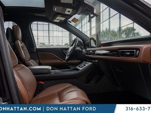 Used 2023 Lincoln Aviator Reserve w/ Equipment Group 201A AWD/4WD image 26