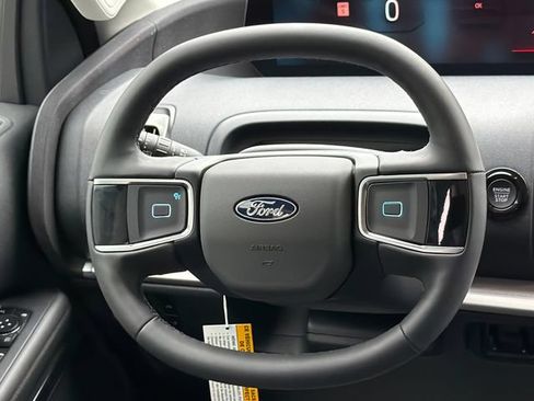 New 2026 Ford Expedition Active RWD image 12