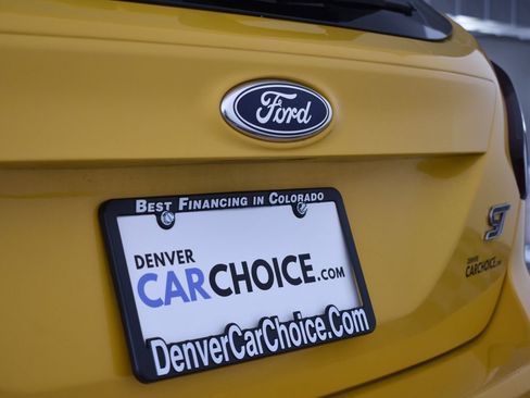 Used 2013 Ford Focus ST FWD image 29