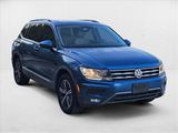 Used 2018 Volkswagen Tiguan SEL image 3