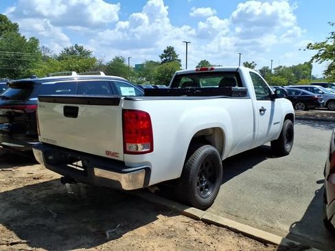 Used 2008 GMC Sierra 1500 W/T w/ SL Package RWD image 9