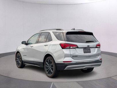 Used 2022 Chevrolet Equinox RS w/ RS Leather Package