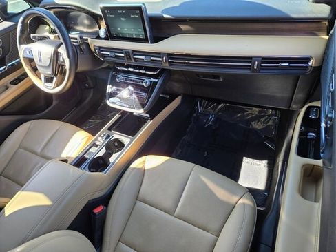 Used 2022 Lincoln Corsair Reserve w/ Equipment Group 201A image 22