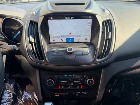 Used 2018 Ford Escape SEL image 30