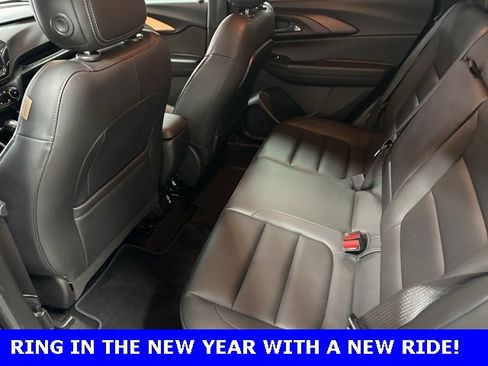 Used 2021 Chevrolet TrailBlazer ACTIV w/ Convenience Package image 12