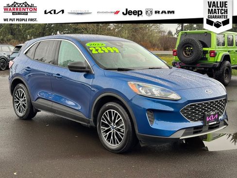 Used 2022 Ford Escape SE image 11