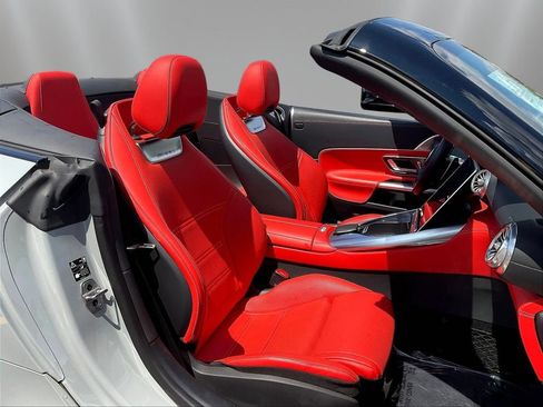 Used 2022 Mercedes-Benz SL 63 AMG 4MATIC image 26