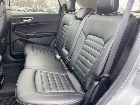 Used 2022 Ford Edge SEL w/ Convenience Package image 14