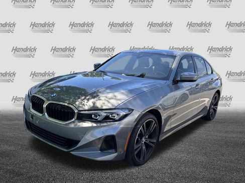 Used 2023 BMW 330i Sedan w/ Premium Package RWD image 9