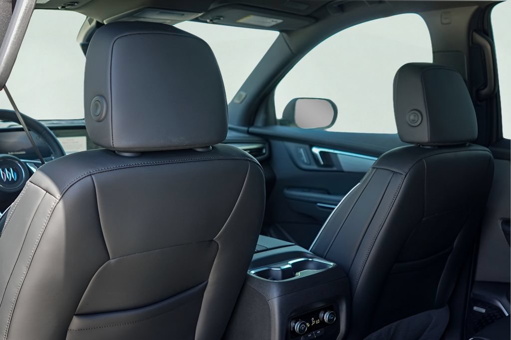 New 2026 Buick Enclave Preferred w/ Power Package FWD image 19