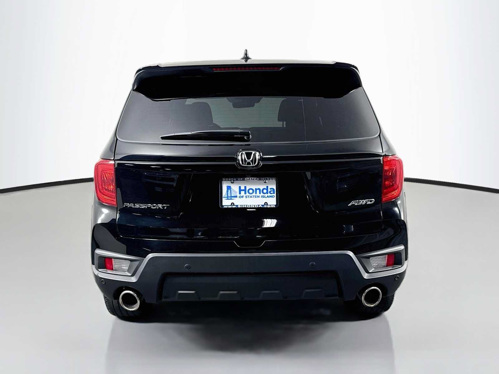 Certified 2025 Honda Passport EX-L image 6