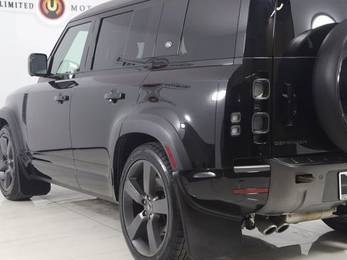 Used 2023 Land Rover Defender 110 V8 image 23