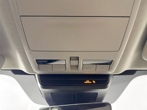 Certified 2024 MAZDA MAZDA3 2.5 Turbo Sedan w/Premium Plus image 23