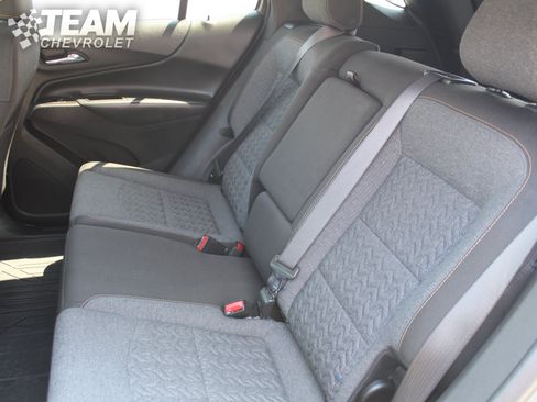Certified 2024 Chevrolet Equinox LT w/ LPO, Floor Liner Package FWD image 21