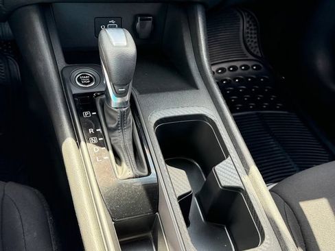 Certified 2023 Nissan Sentra S FWD image 17