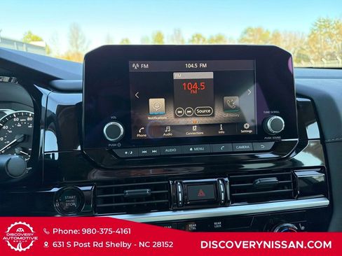 New 2025 Nissan Pathfinder SV image 16