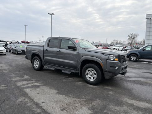 Used 2022 Nissan Frontier S w/ Technology Package image 3