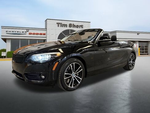 Used 2021 BMW 230i xDrive Convertible w/ Premium Package image 18